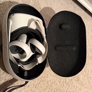 VR Headset with Controllers - White (willing to negotiate price if reasonable)